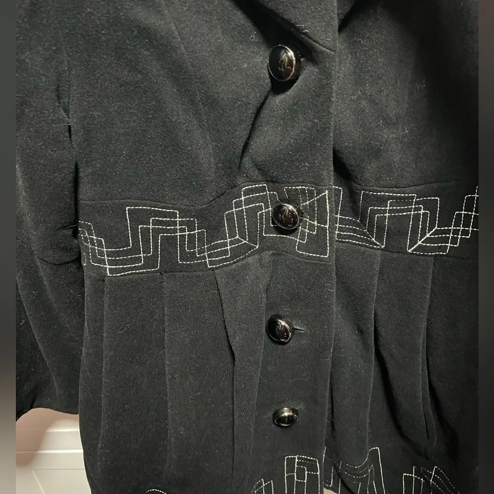 Black Embroidered Women's Jermikko wool coat